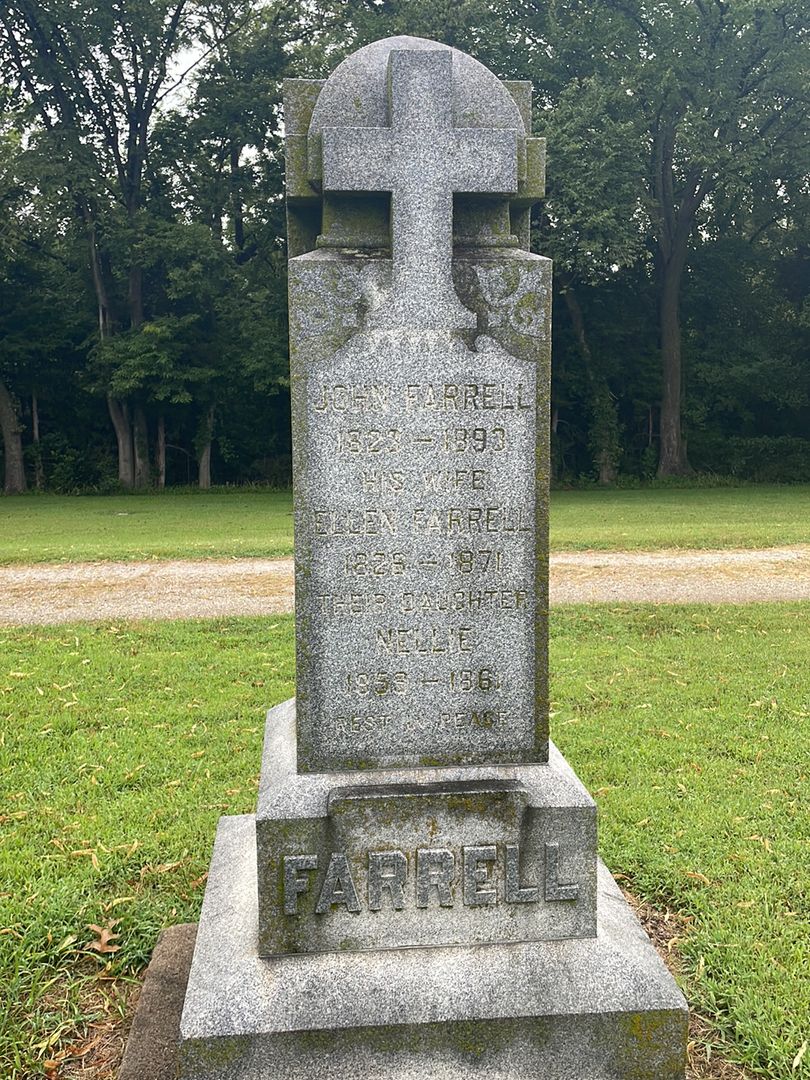 John Farrell's grave. Photo 1