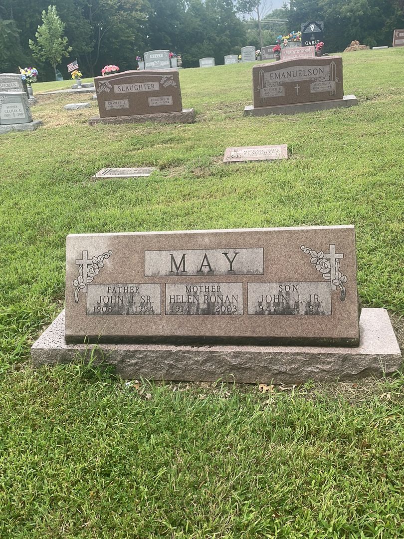 John Joseph May Senior's grave. Photo 1
