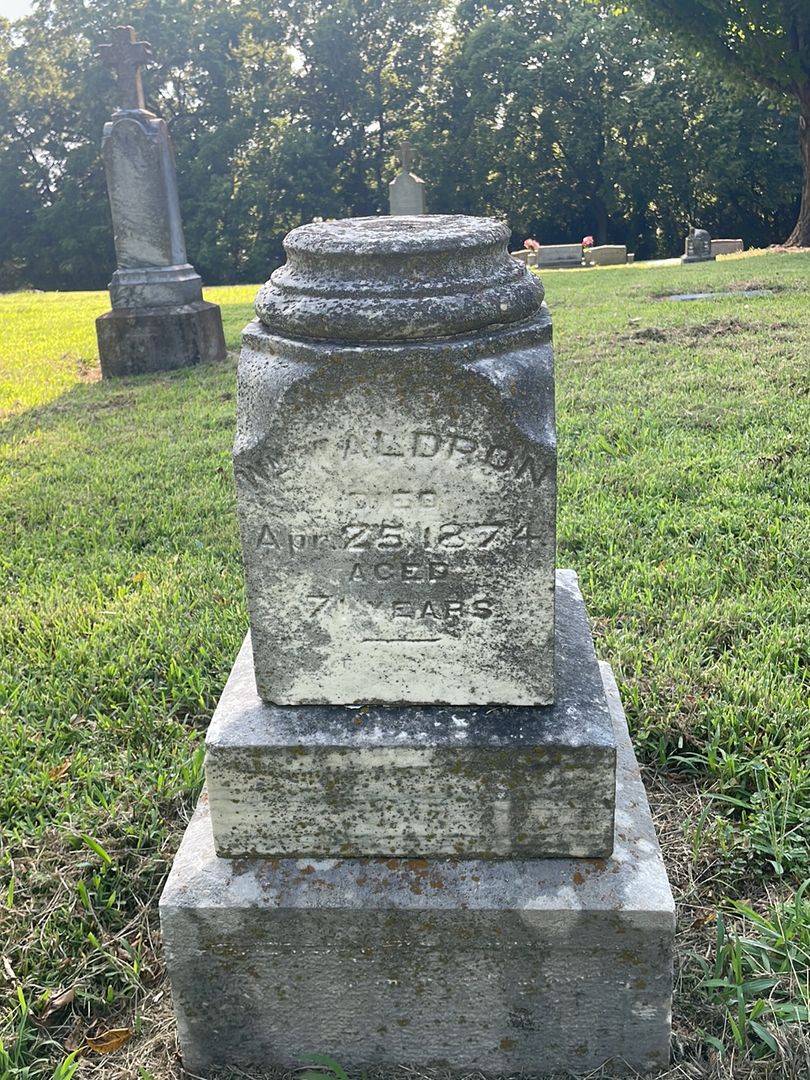 William Waldron's grave. Photo 1