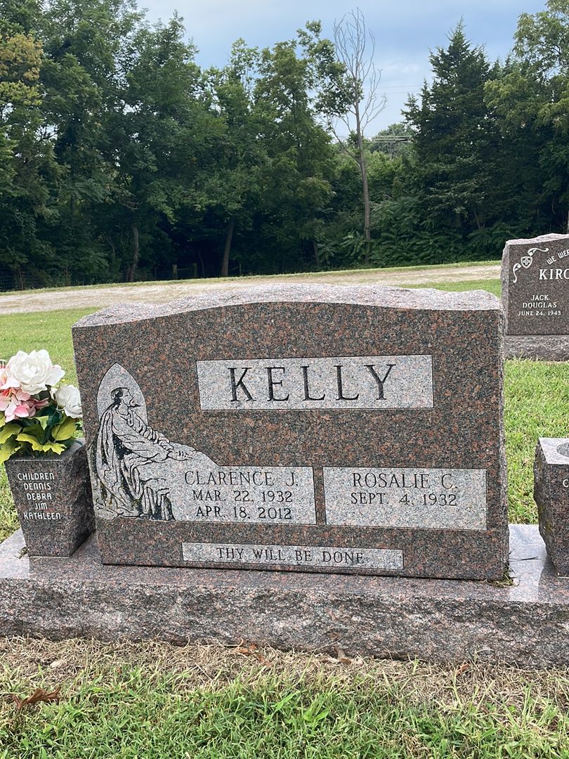Clarence J. Kelly's grave. Photo 1