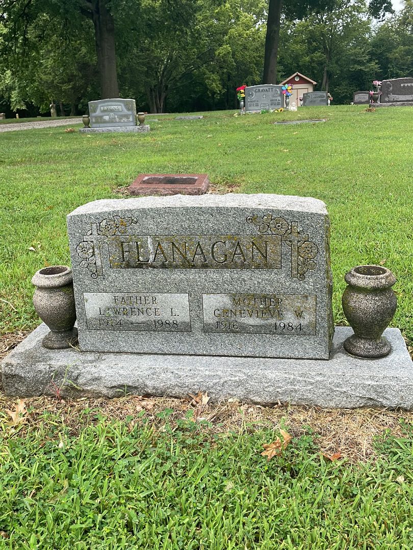Lawrence L. Flanagan's grave. Photo 1