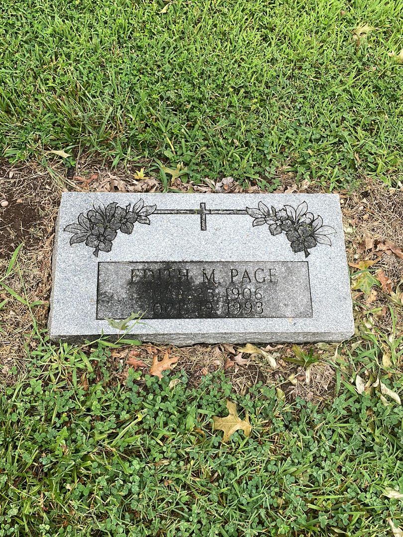Edith M. Page's grave. Photo 1
